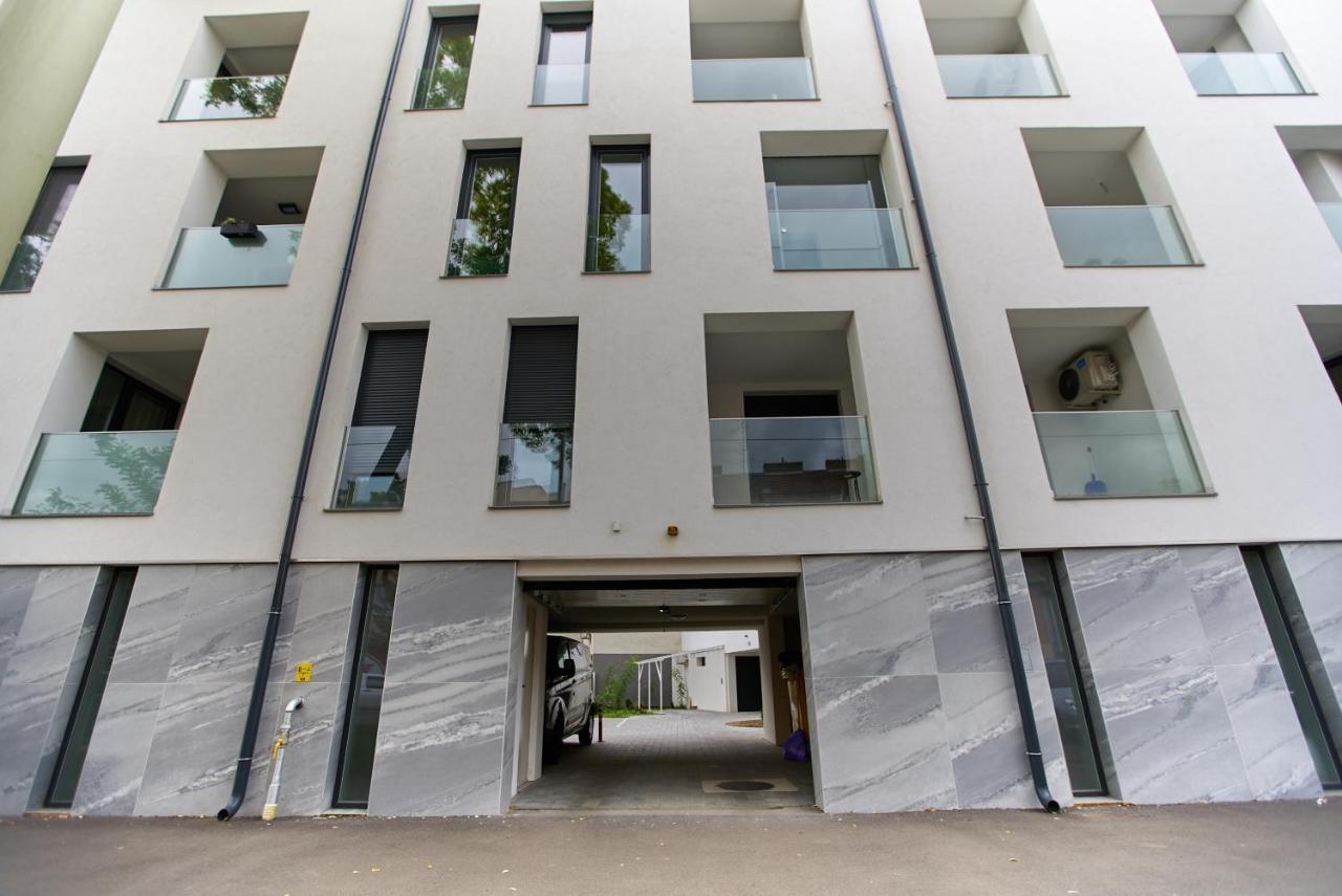 Starlight Silver Szeged - Exclusive Bagian luar foto
