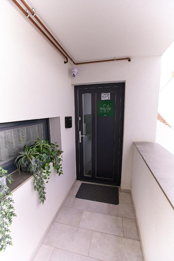 Starlight Silver Szeged - Exclusive Bagian luar foto